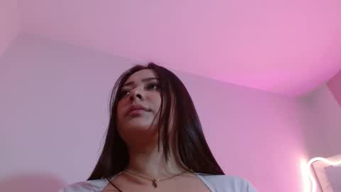 Damii online show from 01/08/26, 02:58