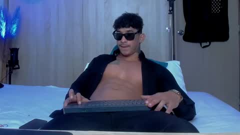 INSTAGRAM  DAMMIANMILLEROFICIAL online show from 10/27/25, 09:52