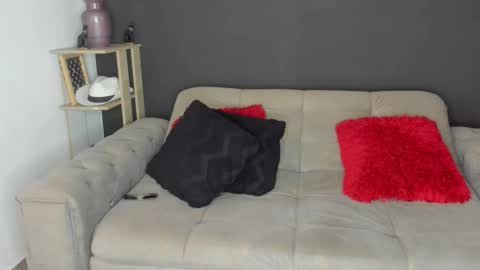 INSTAGRAM  DAMMIANMILLEROFICIAL online show from 01/06/26, 03:38