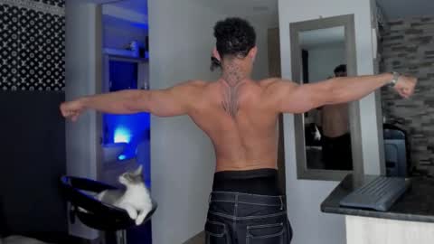 INSTAGRAM  DAMMIANMILLEROFICIAL online show from 01/14/26, 12:05