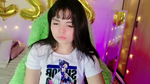 Snapshot of damn_that_booty chatting on 01/06/25, 10:13 Criss online show from 01/06/25, 10:13