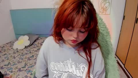 Snapshot of damn_that_booty chatting on 09/23/25, 02:14 Criss online show from 09/23/25, 02:14