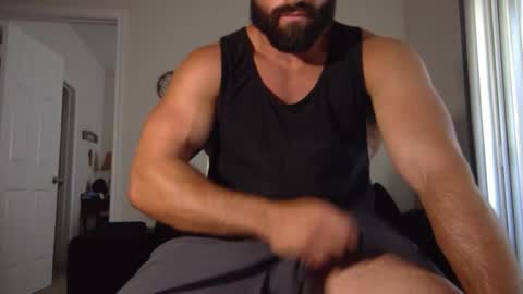 Snapshot of damnimhandsome25 chatting on 07/08/26, 04:22 Clyde online show from 07/08/26, 04:22
