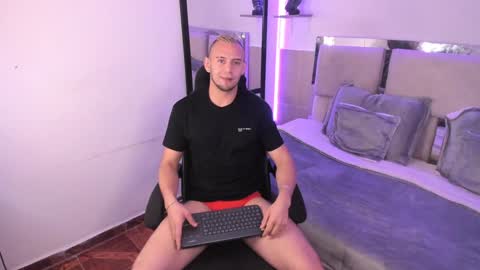 Damon bakert online show from 01/03/25, 02:08