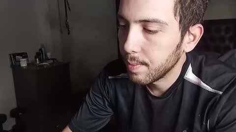 Snapshot of damon_hell chatting on 01/11/26, 12:32 Damon online show from 01/11/26, 12:32