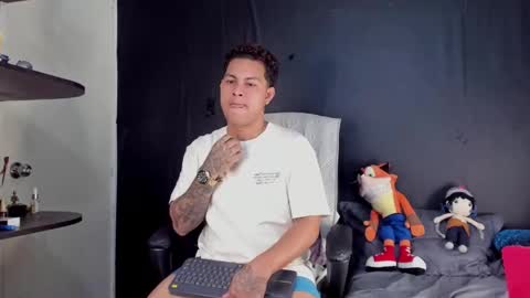 Snapshot of damon_storm chatting on 03/06/26, 06:43 DAMON online show from 03/06/26, 06:43