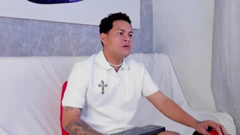 Snapshot of damon_storm chatting on 03/13/26, 09:16 DAMON online show from 03/13/26, 09:16