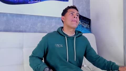 Snapshot of damon_storm chatting on 03/28/26, 09:42 DAMON online show from 03/28/26, 09:42