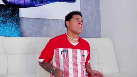 Snapshot of damon_storm chatting on 04/02/26, 02:53 DAMON online show from 04/02/26, 02:53