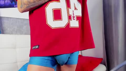 Snapshot of damon_storm chatting on 04/05/26, 05:37 DAMON online show from 04/05/26, 05:37