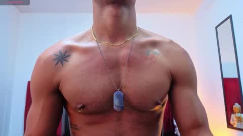 Snapshot of damonblackj chatting on 11/05/25, 09:04 Damon online show from 11/05/25, 09:04