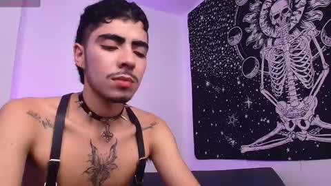 Snapshot of damoncolbi chatting on 03/08/25, 09:51 damoncolbi online show from 03/08/25, 09:51