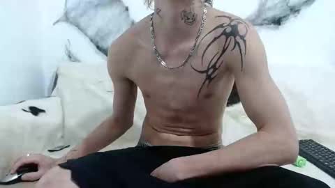 dan_jonson15 online show from 10/31/25, 11:50