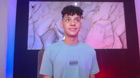 Snapshot of dan_sweetboy chatting on 11/06/25, 11:59 Daniel online show from 11/06/25, 11:59