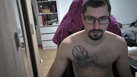 King Dan online show from 02/19/25, 07:48