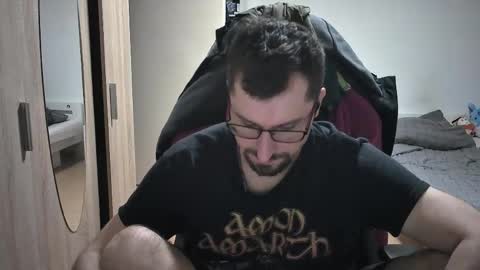 King Dan online show from 04/25/26, 09:23