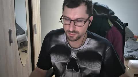 King Dan online show from 05/05/26, 08:28