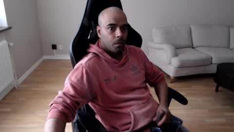 dan_the_man43 online show from 03/08/26, 01:59