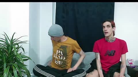 Snapshot of dan_yagami chatting on 01/04/25, 01:31 Dan and Noah online show from 01/04/25, 01:31