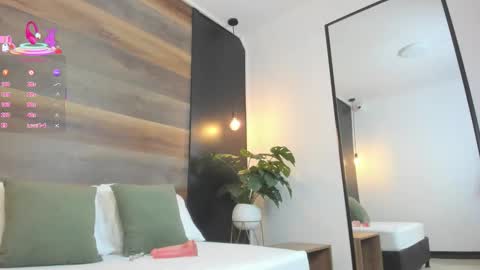 D A N A  online show from 02/23/26, 07:11