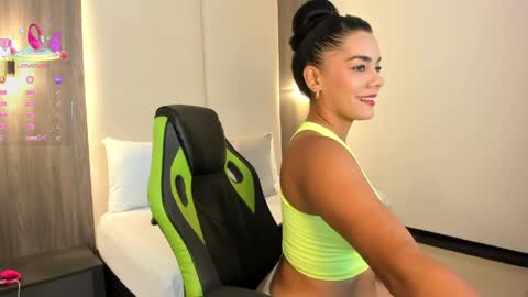 D A N A  online show from 04/06/26, 07:15