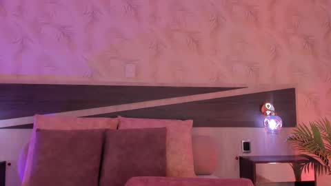 Dana online show from 03/24/26, 03:33