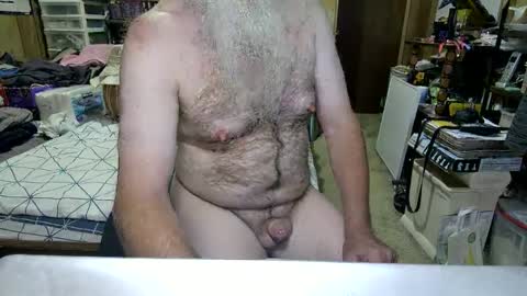 Snapshot of danagm chatting on 09/15/25, 04:51 Dana online show from 09/15/25, 04:51