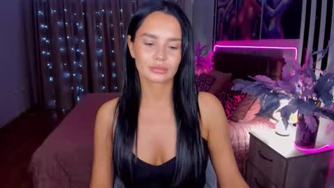 DanaMiers online show from 11/11/25, 03:50