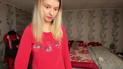 Snapshot of danamily chatting on 02/07/25, 01:32 Denisa personalized vinyl photo wallpaper 95-cm length 239-cm height with danamilys autograph or photo on request personaliz online show from 02/07/25, 01:32