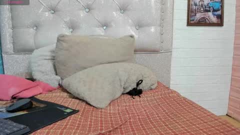 danamontana online show from 03/10/26, 08:47