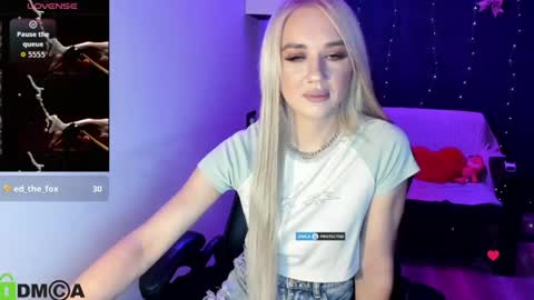 dances_queen online show from 07/15/26, 07:13