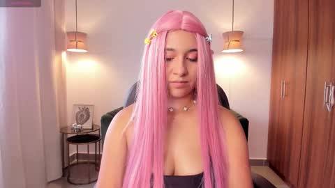 Dandara   online show from 09/26/25, 07:40