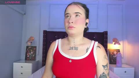 Snapshot of danee_19 chatting on 01/22/25, 10:50 Daniela online show from 01/22/25, 10:50