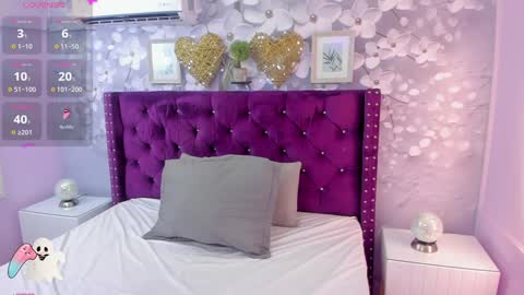 Snapshot of danee_19 chatting on 01/31/25, 11:46 Daniela online show from 01/31/25, 11:46