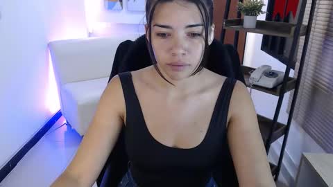 Veronica online show from 02/16/26, 11:50