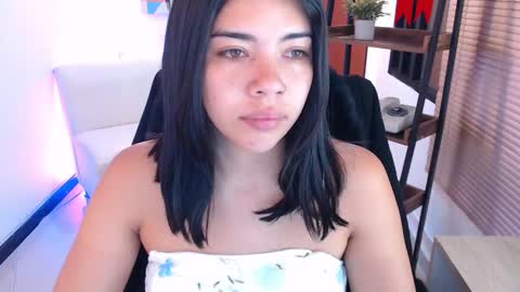 Veronica online show from 02/23/26, 12:02