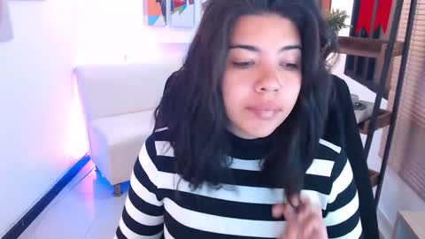 Veronica online show from 02/24/26, 12:03