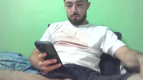 Snapshot of dani3l9905 chatting on 12/05/25, 02:20 dani3l9905 online show from 12/05/25, 02:20