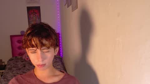 Snapshot of dani_dancer chatting on 12/16/25, 09:09 Dani Dancer online show from 12/16/25, 09:09