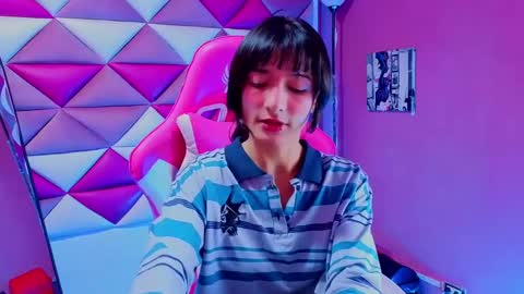 dani_dream online show from 10/03/25, 01:52