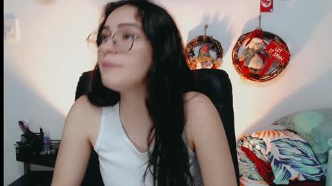 dani y jocelyn online show from 12/20/24, 09:50