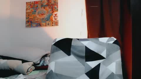 dani y jocelyn online show from 03/01/25, 05:27