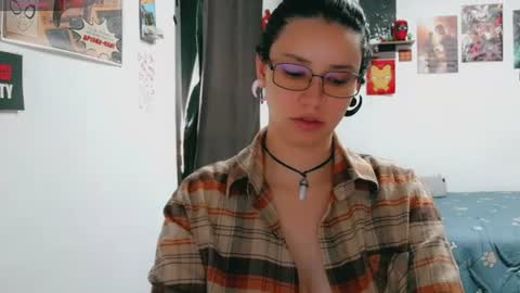dani y jocelyn online show from 06/28/26, 08:04
