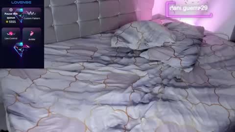 dani online show from 09/25/25, 02:37