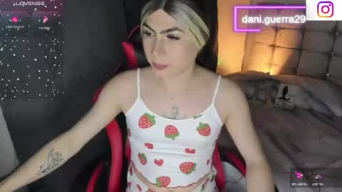 Snapshot of dani_lovet1 chatting on 07/09/26, 01:53 dani online show from 07/09/26, 01:53