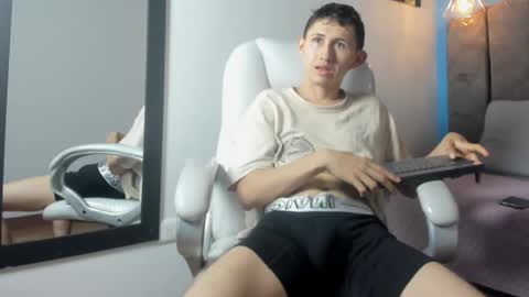 Thiago online show from 02/11/26, 07:41