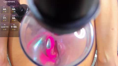 DANIA online show from 12/19/25, 03:57