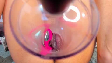 DANIA online show from 03/11/26, 04:18