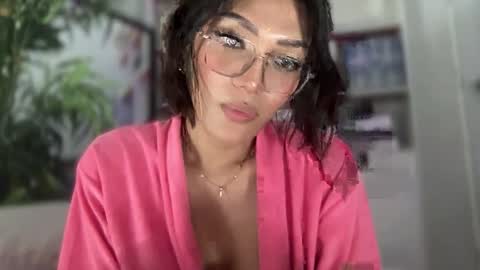 danica_walton online show from 01/09/25, 10:31