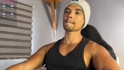 Daniel  online show from 11/14/25, 03:22